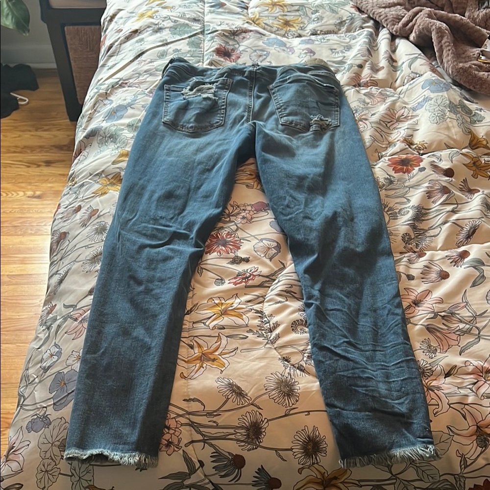 Distressed Blue Jeans - Picture 4 of 4